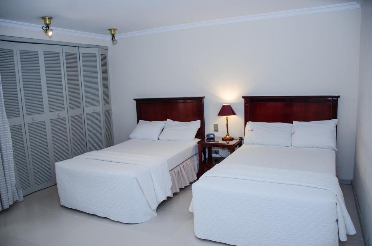 Apart Hotel Toborochi Santa Cruz de La Sierra Exterior photo